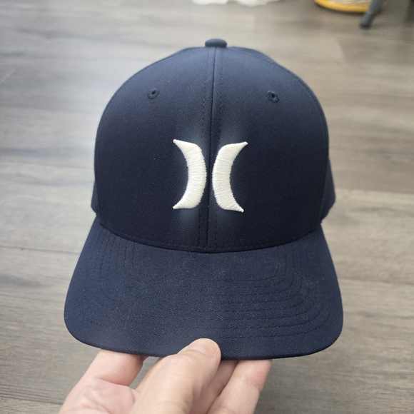 Hurley Other - Hurley Flexfit Navy Blue And White Mens Hat Small/Medium
